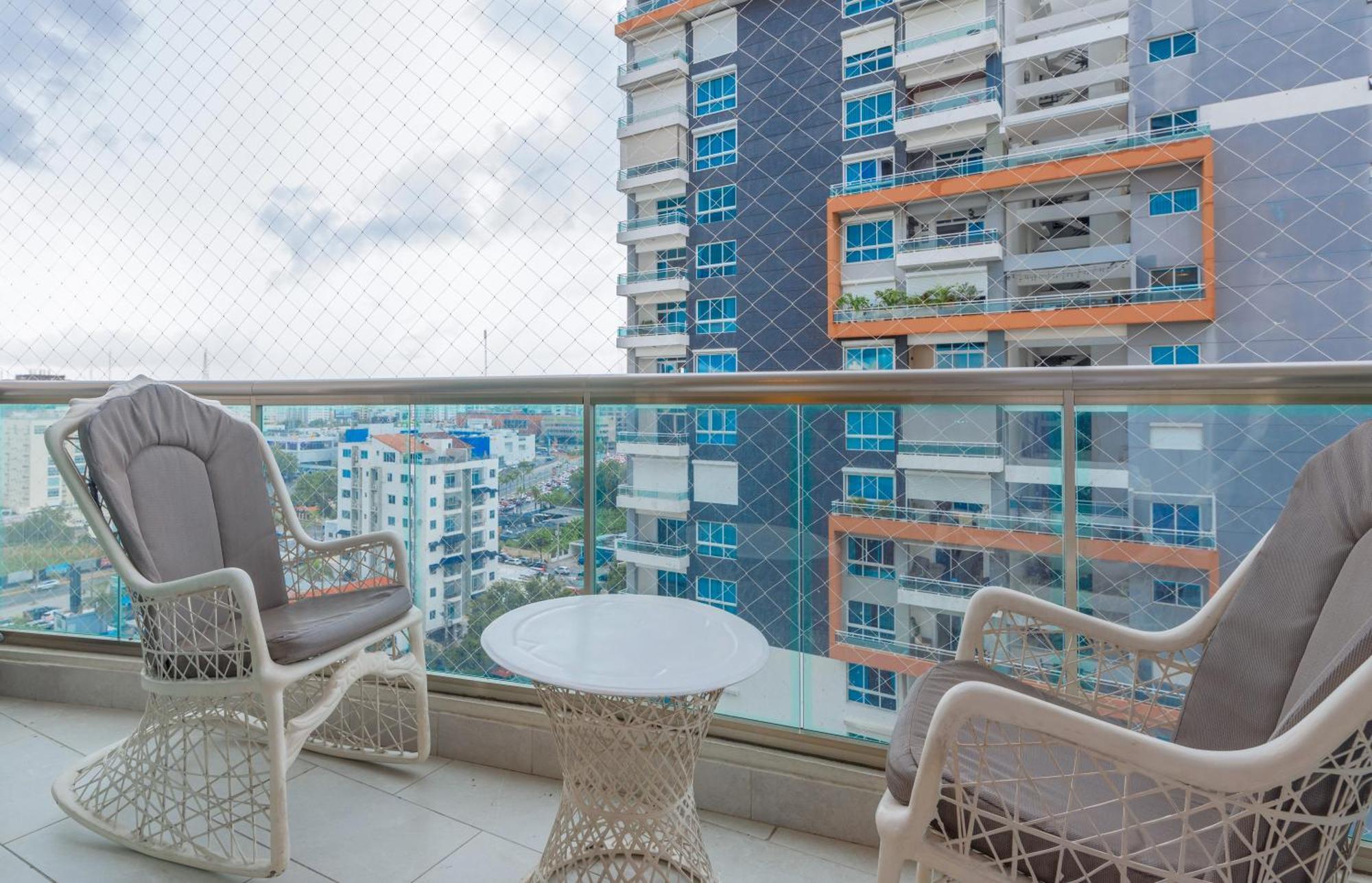 Escape Apartments, Balcony, Pool, Gym & Spa In La Julia ซานโตโดมิงโก ภายนอก รูปภาพ